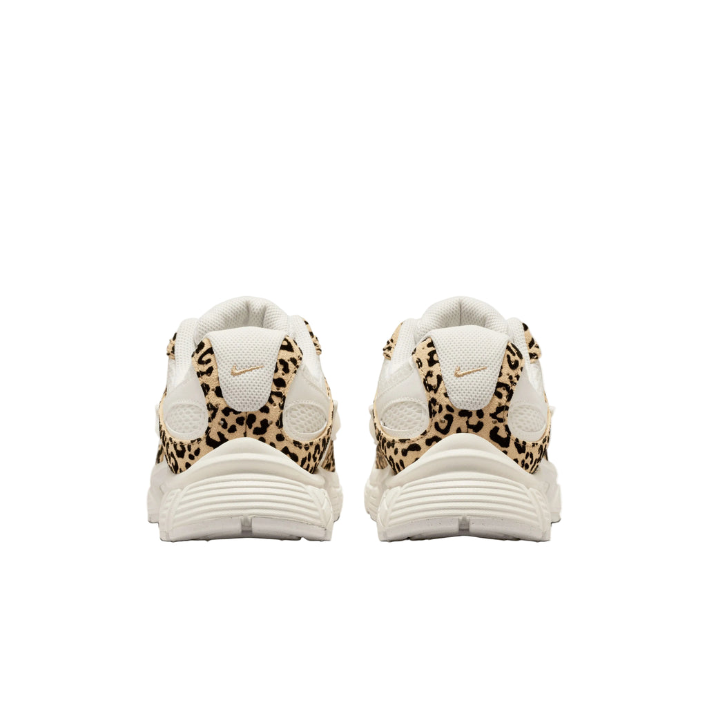 Nike V5 RNR Suede