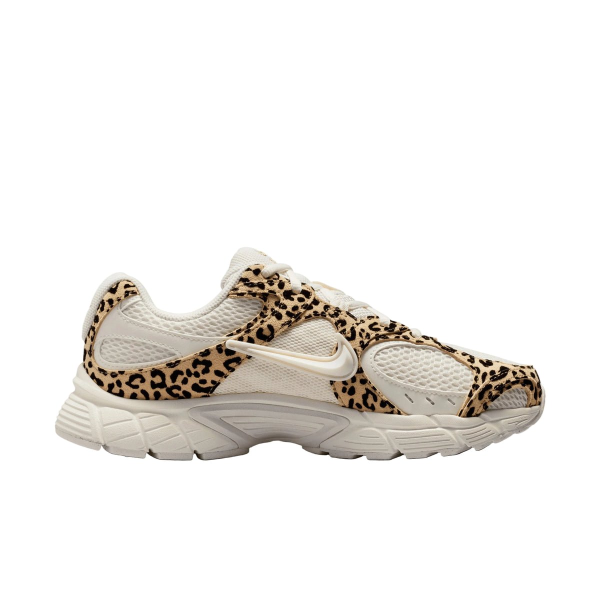 Nike V5 RNR Suede