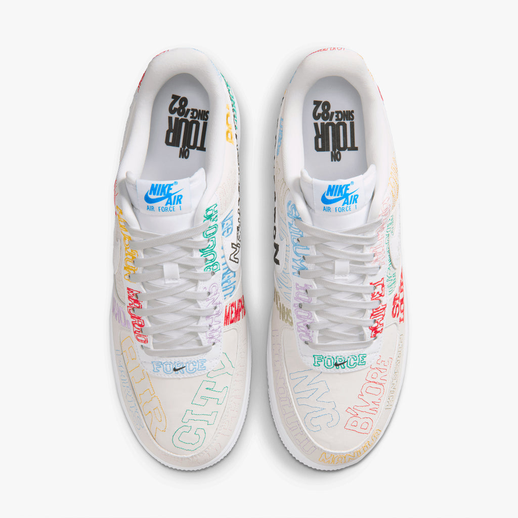 Nike Air Force 1 07 LV8