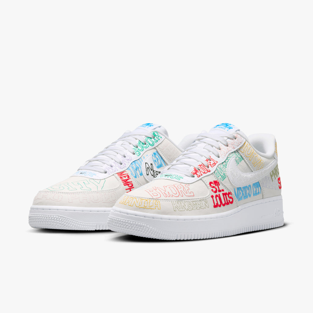 Nike Air Force 1 07 LV8