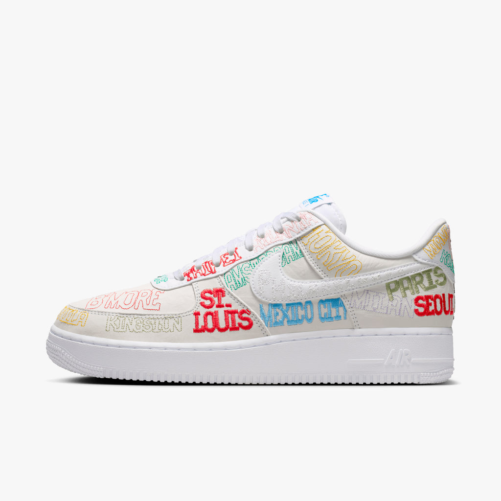 Nike Air Force 1 07 LV8