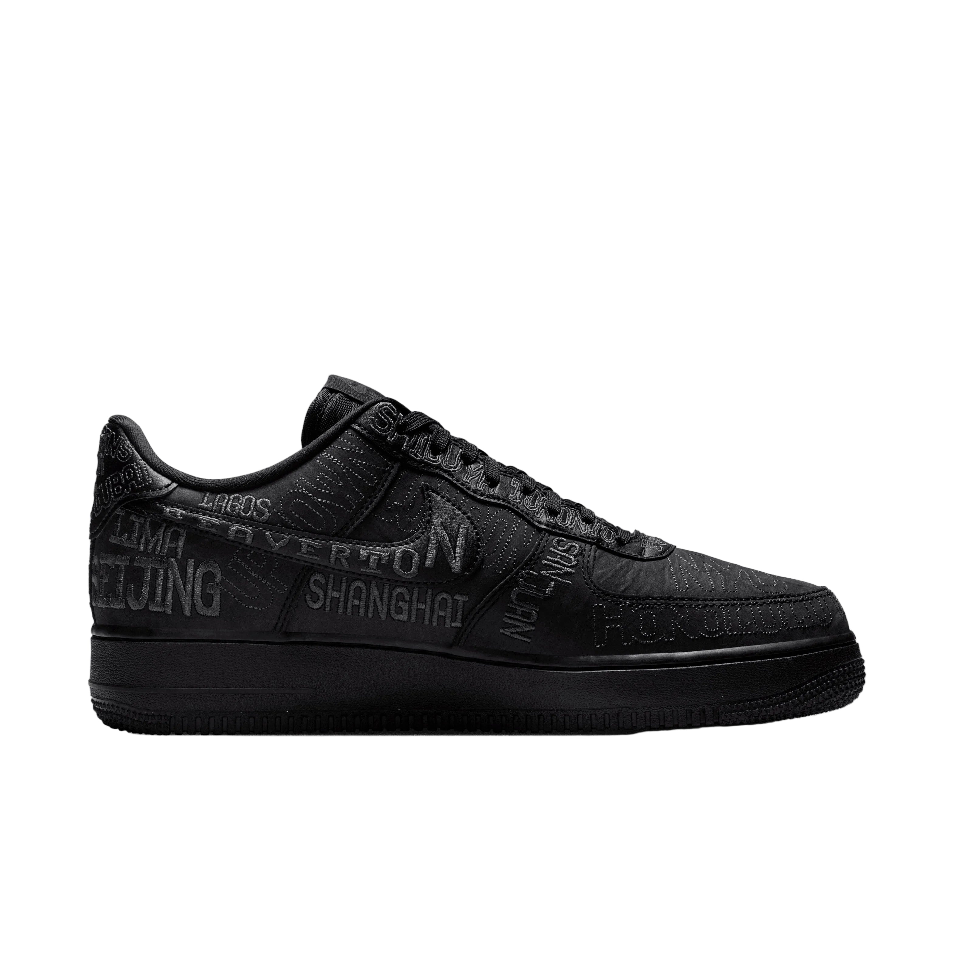 Nike Air Force 1 07 LV8