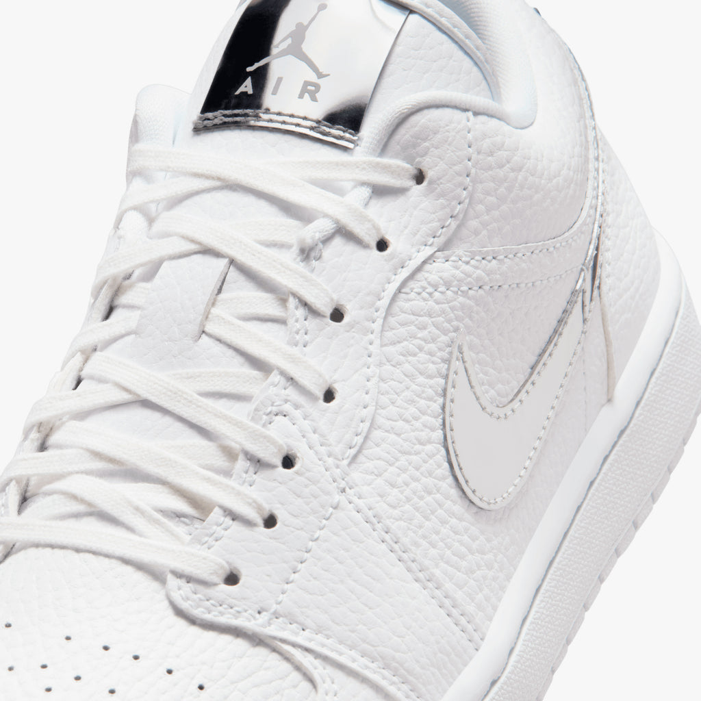 Air Jordan 1 Low SE