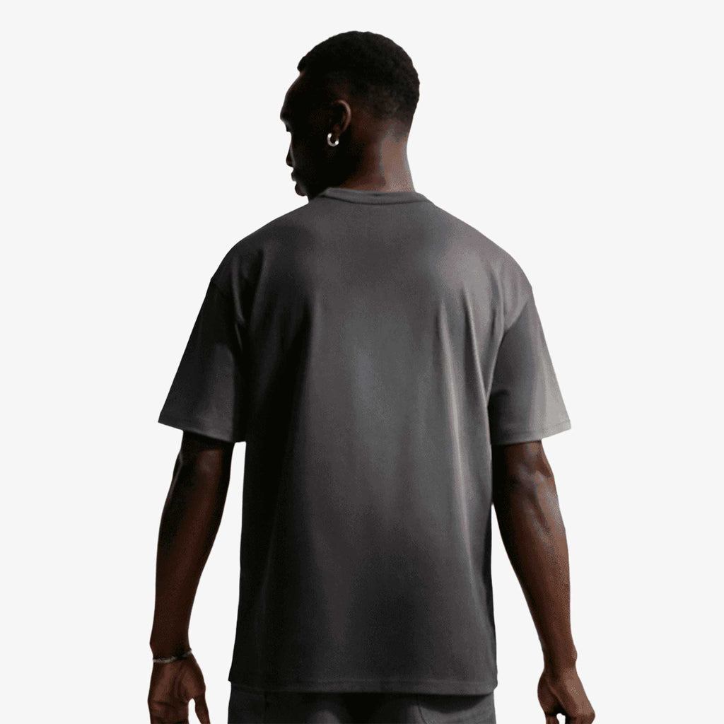 Nike Camiseta Sportswear Premium Essentials