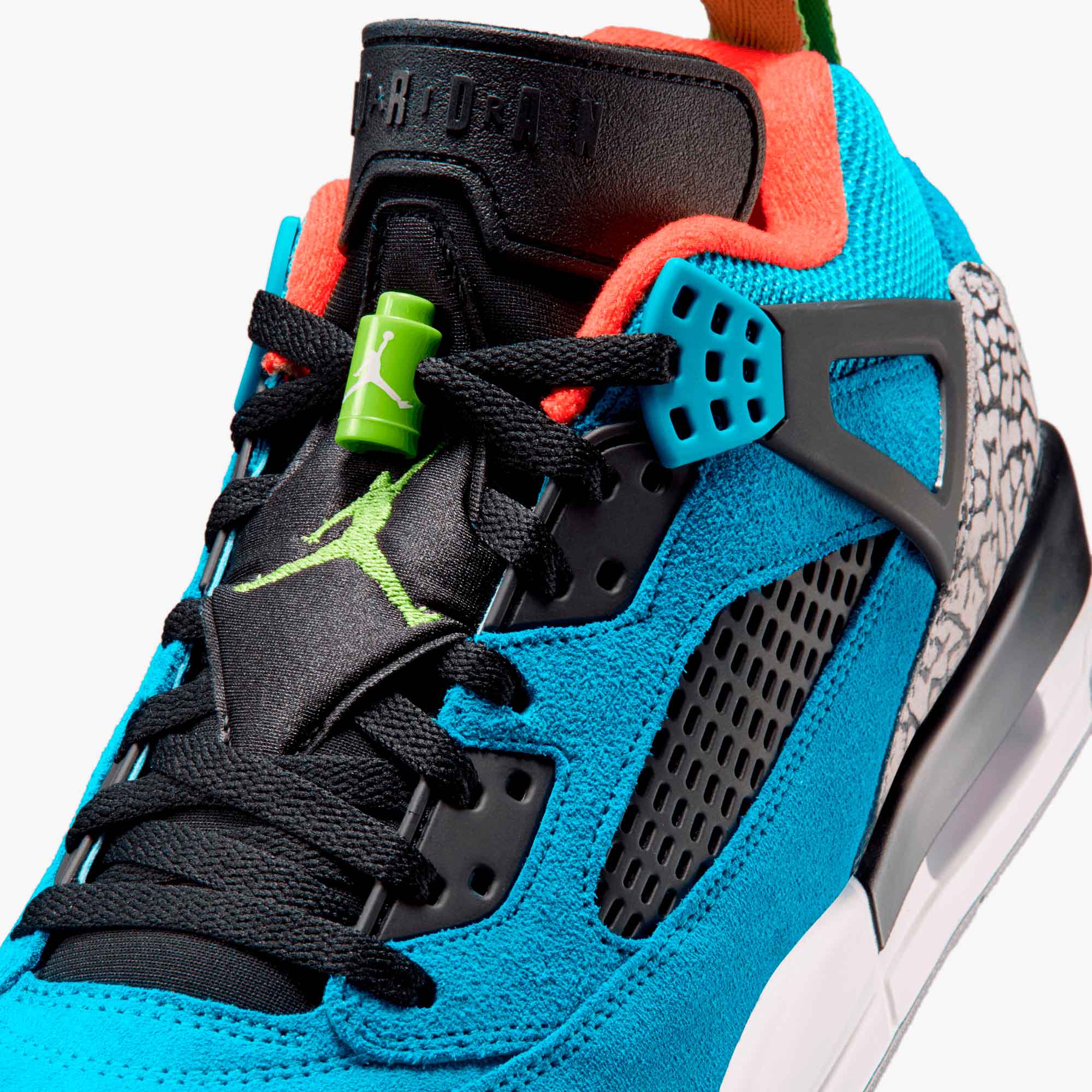 Jordan Spizike Low