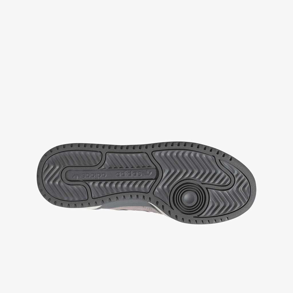 Adidas Forum2000