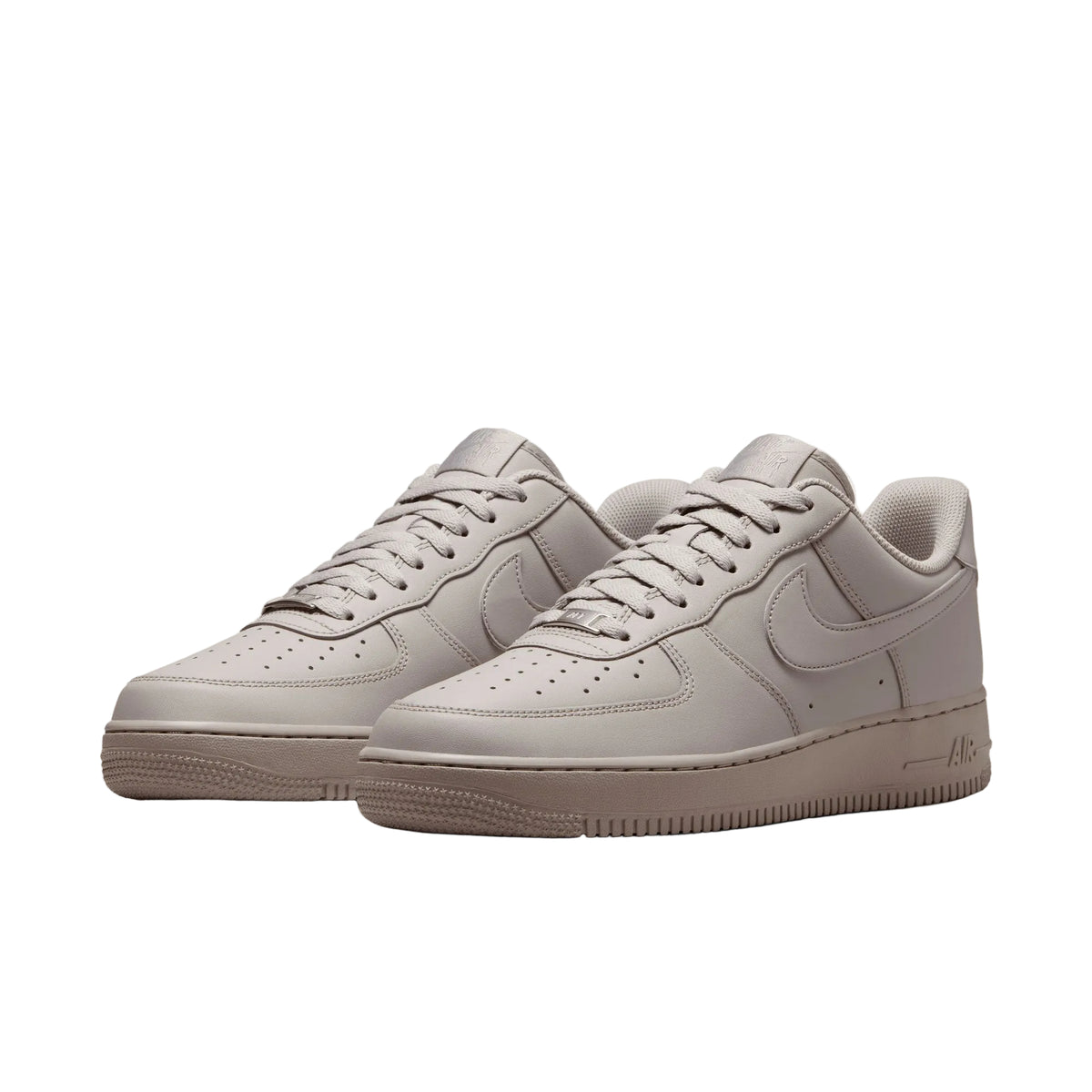 Nike Air Force 1 07