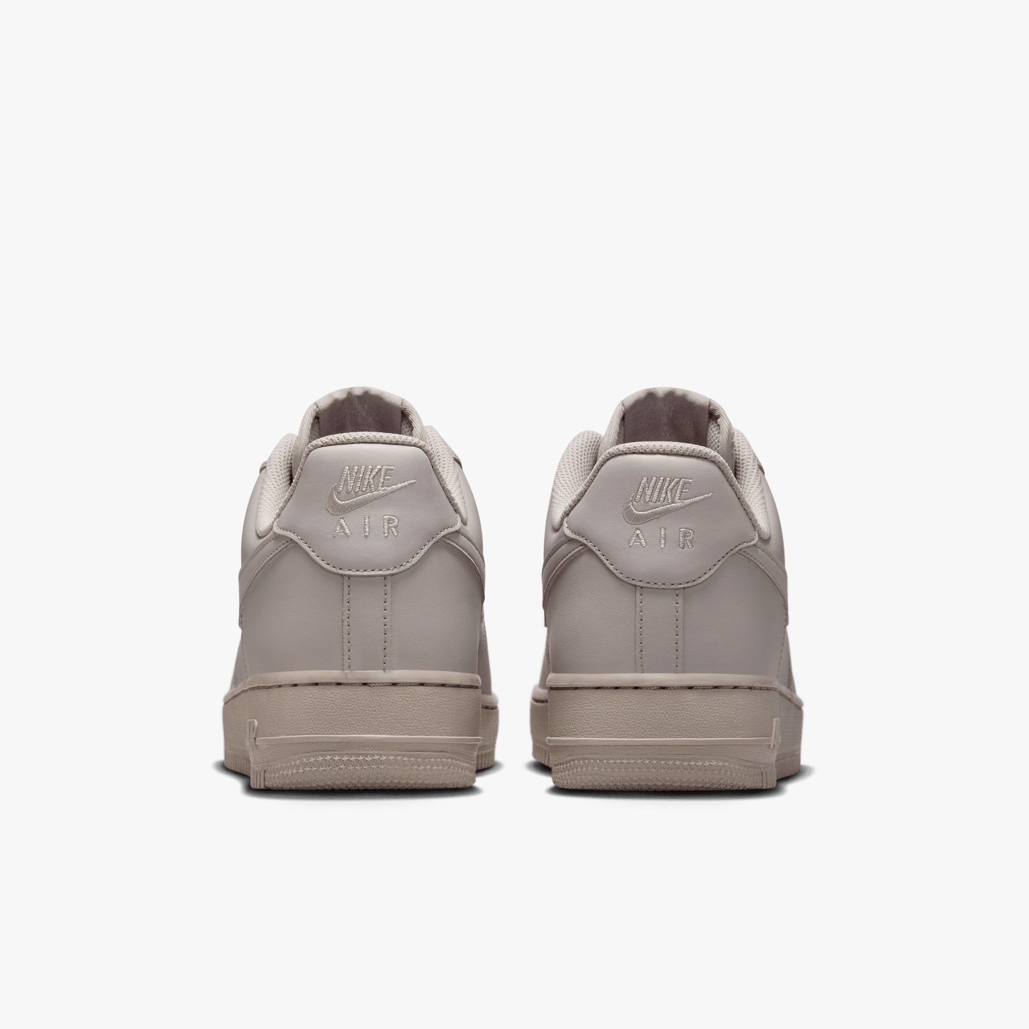Nike Air Force 1 07