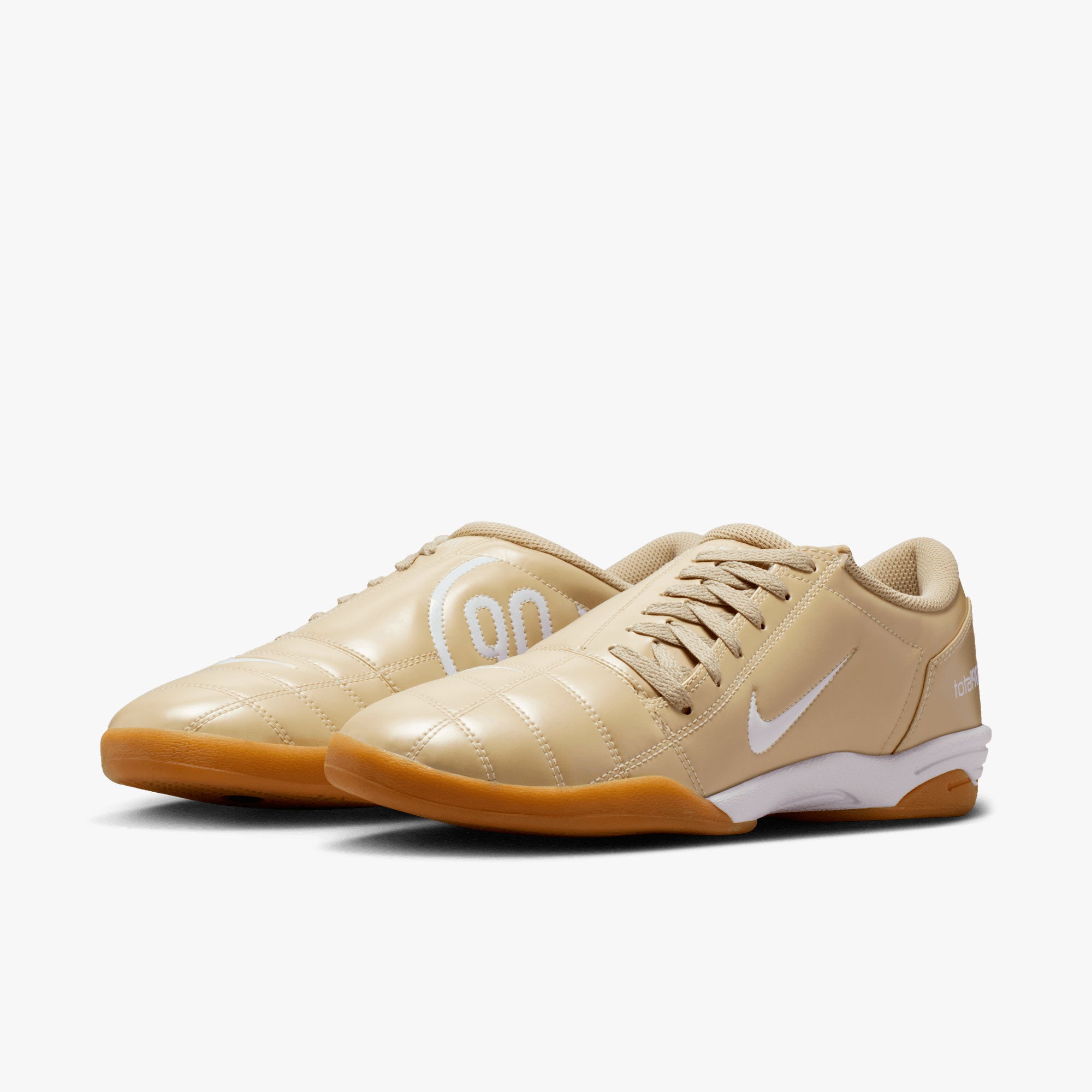 Nike Total 90