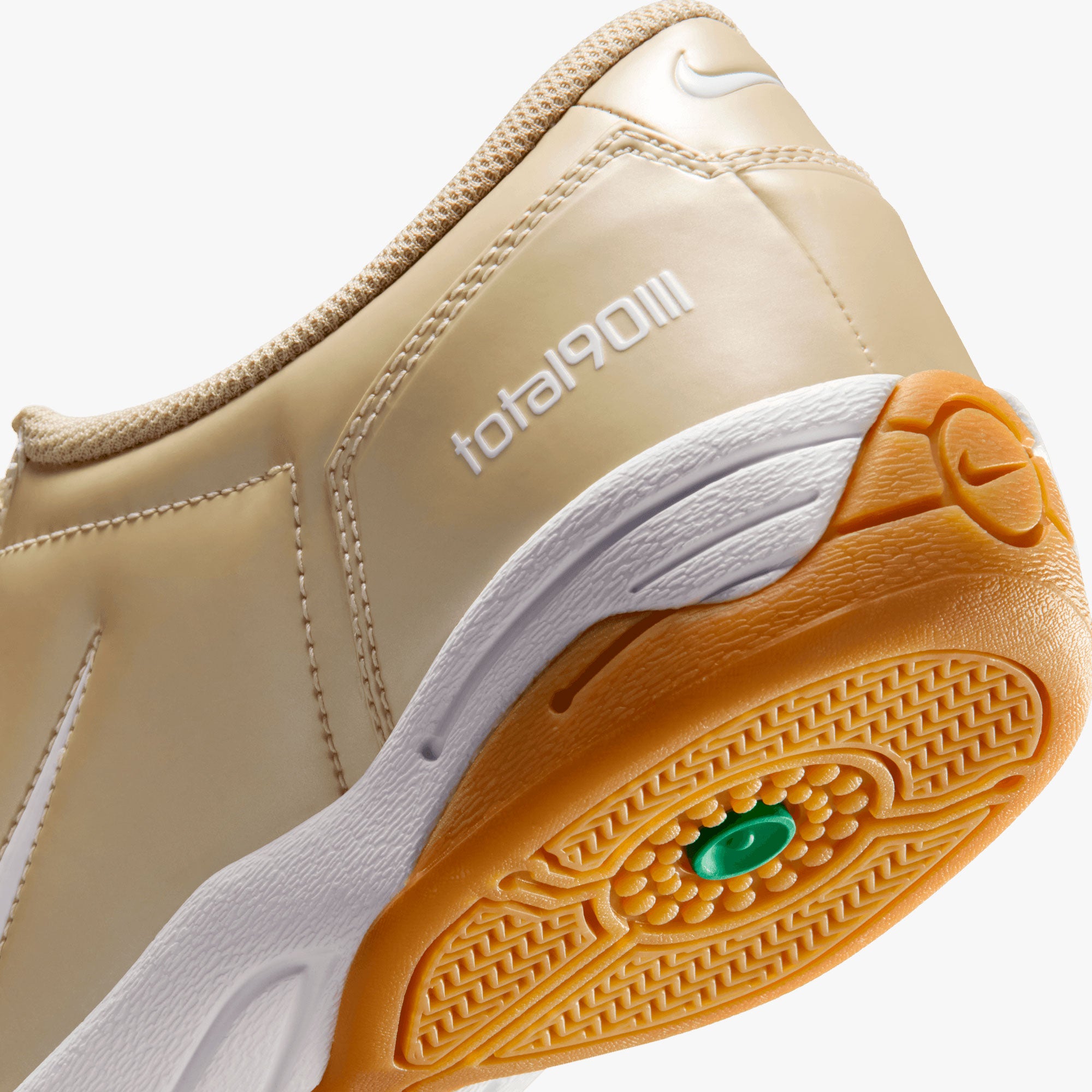 Nike Total 90