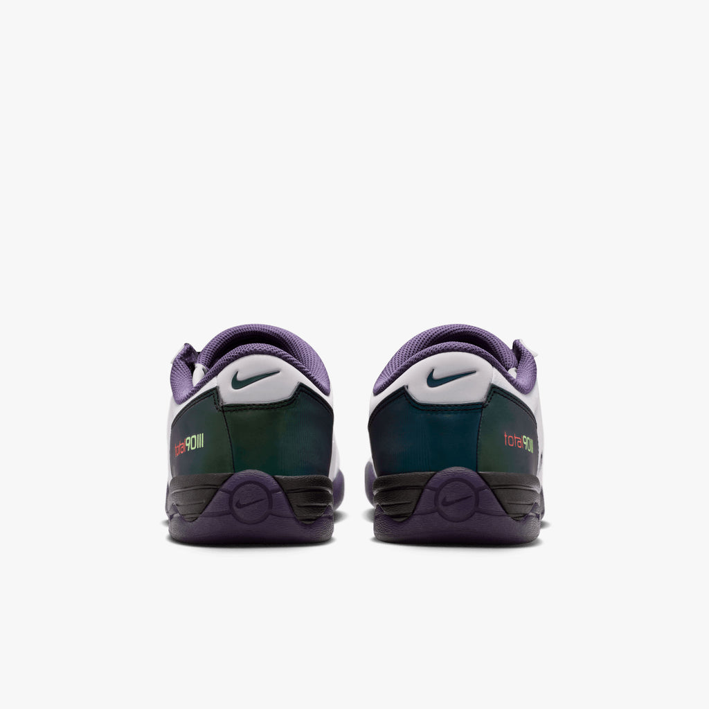 Nike Total 90 SE