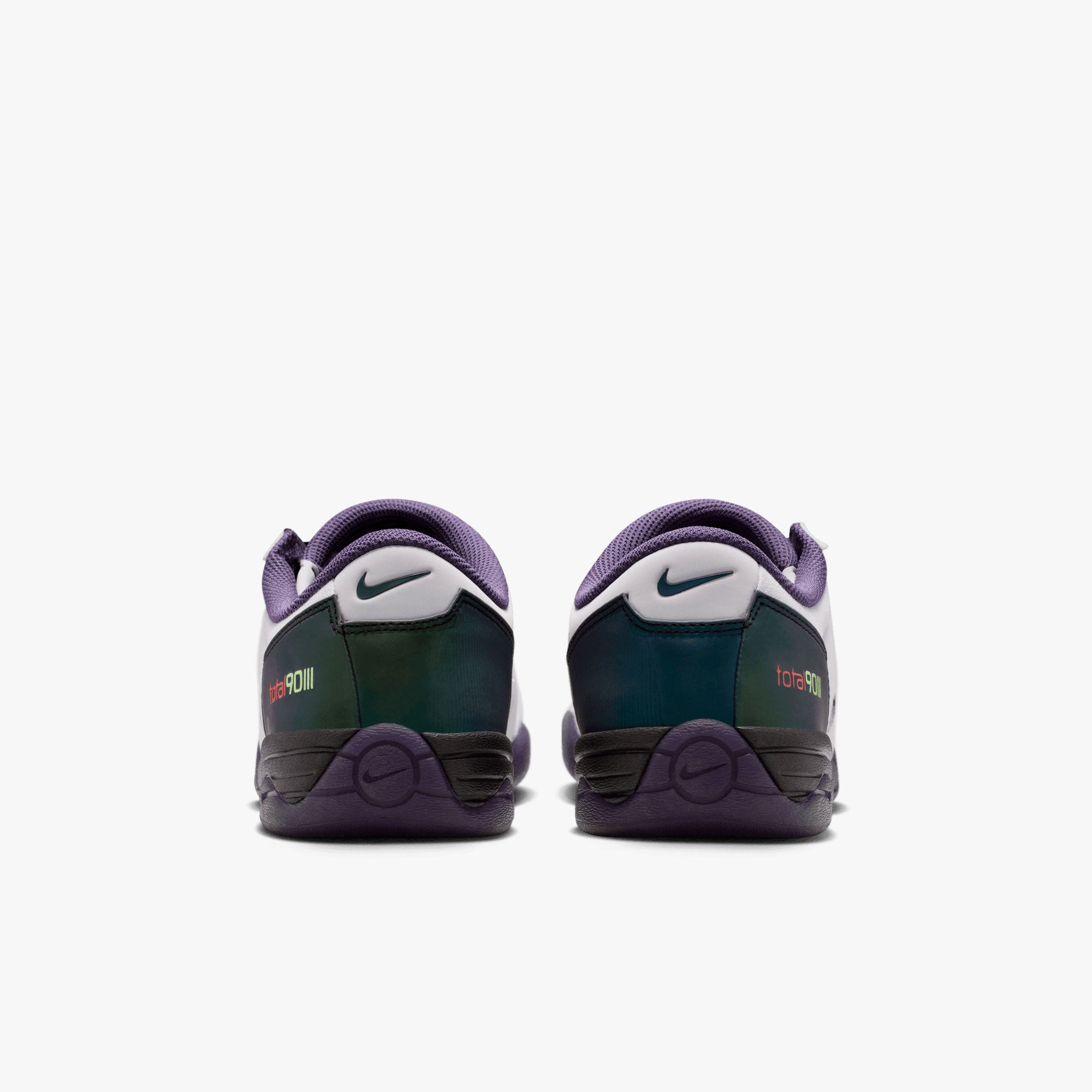 Nike Total 90 SE