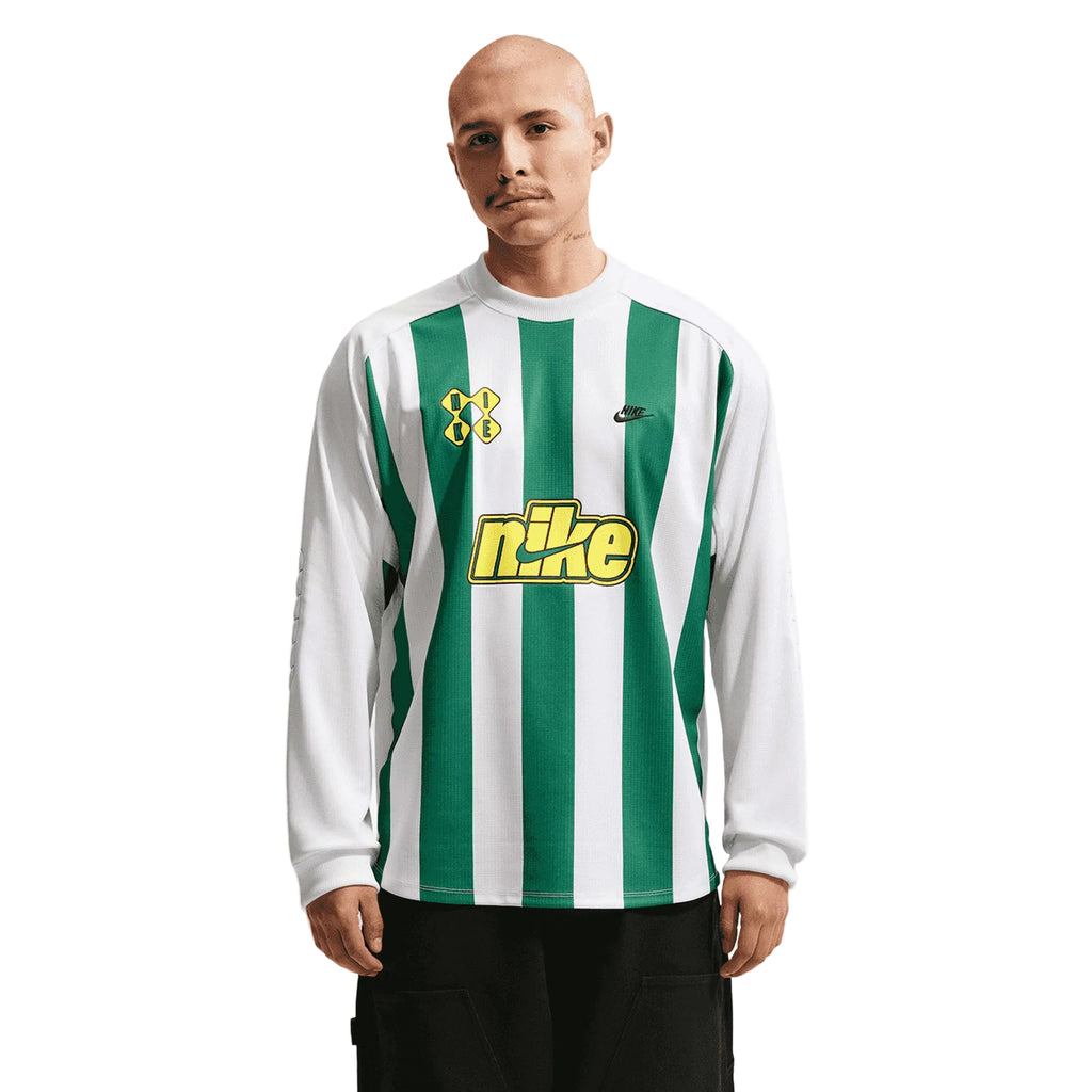 Nike Camiseta Sportswear Club