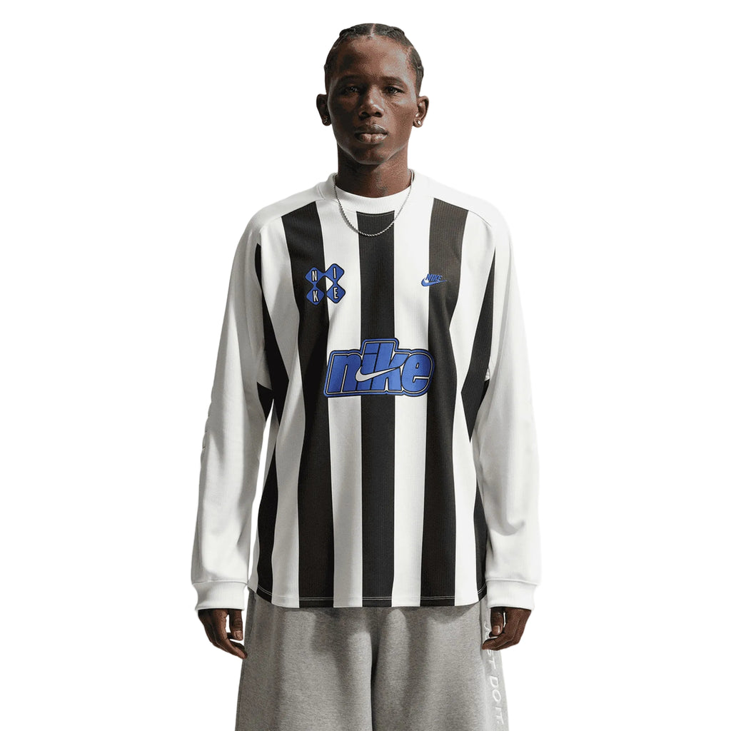 Nike Camiseta Sportswear Club