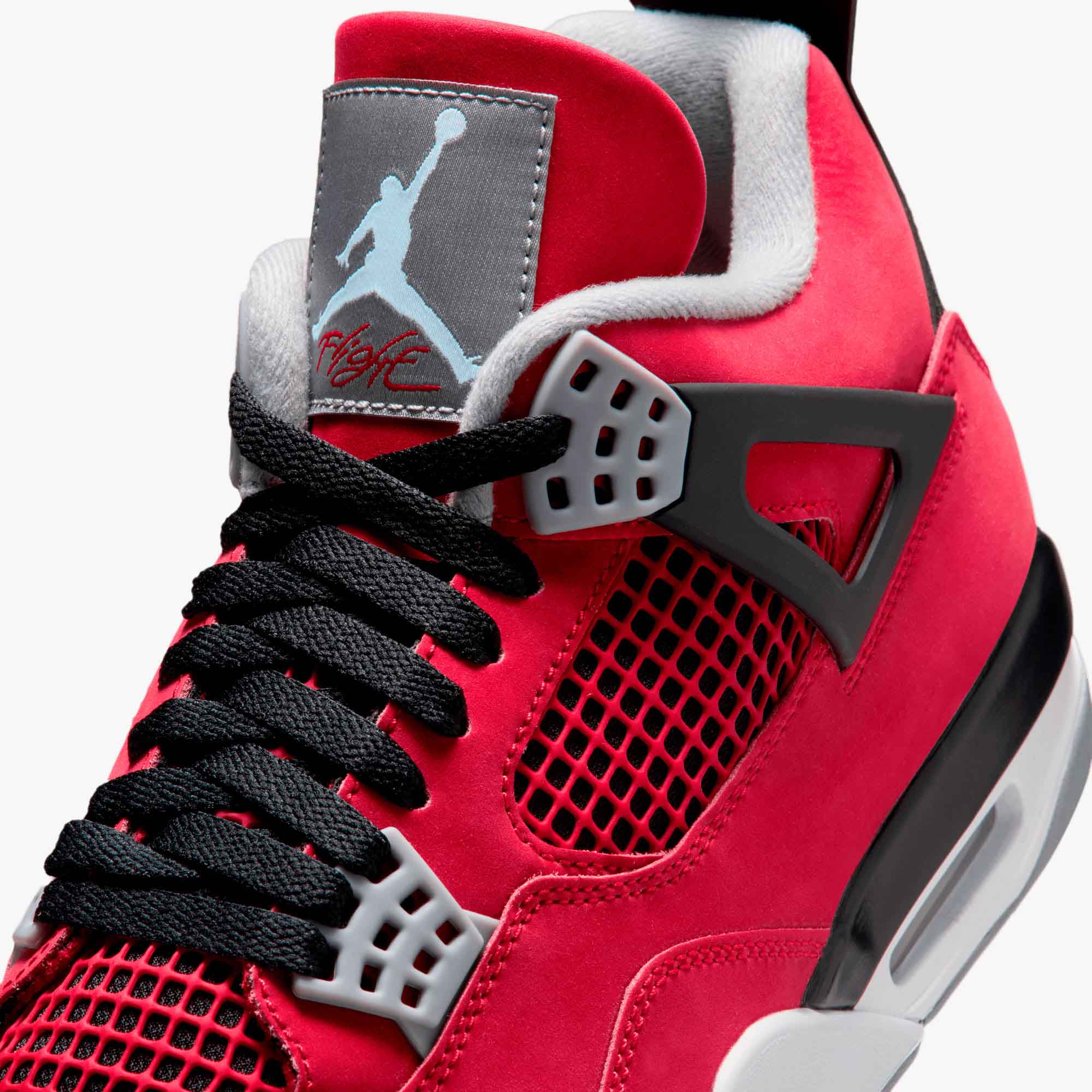 Air Jordan 4 Retro Toro Bravo