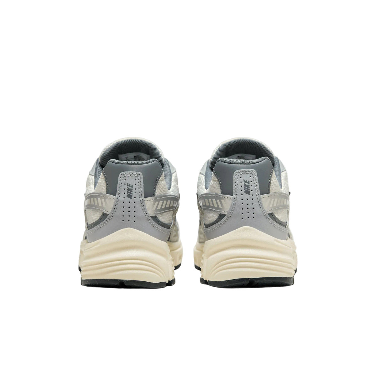 Nike Initiator