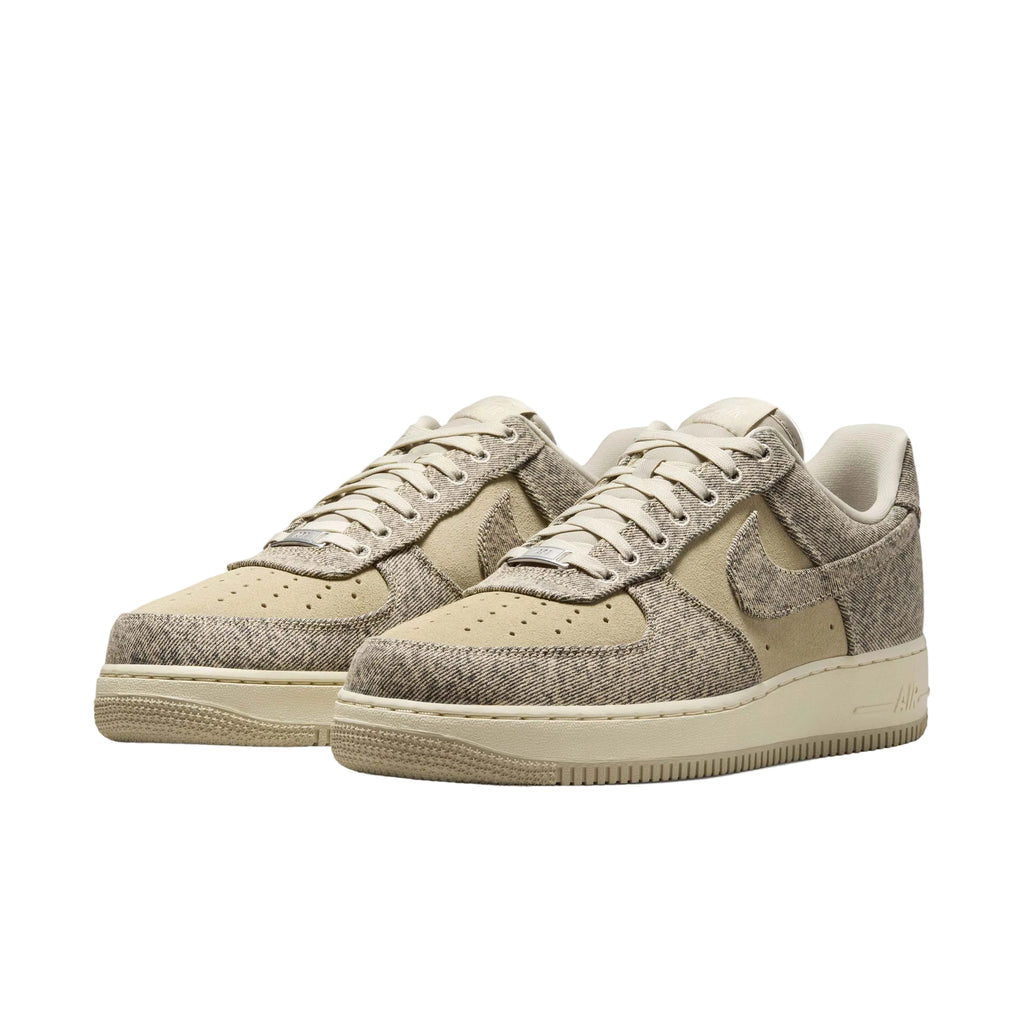 Nike Air Force 1 07 LV8