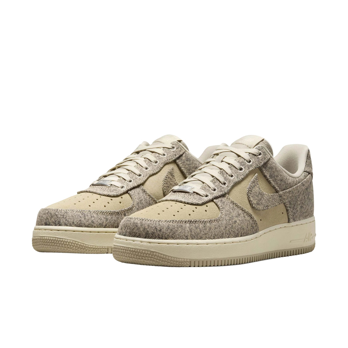 Nike Air Force 1 07 LV8