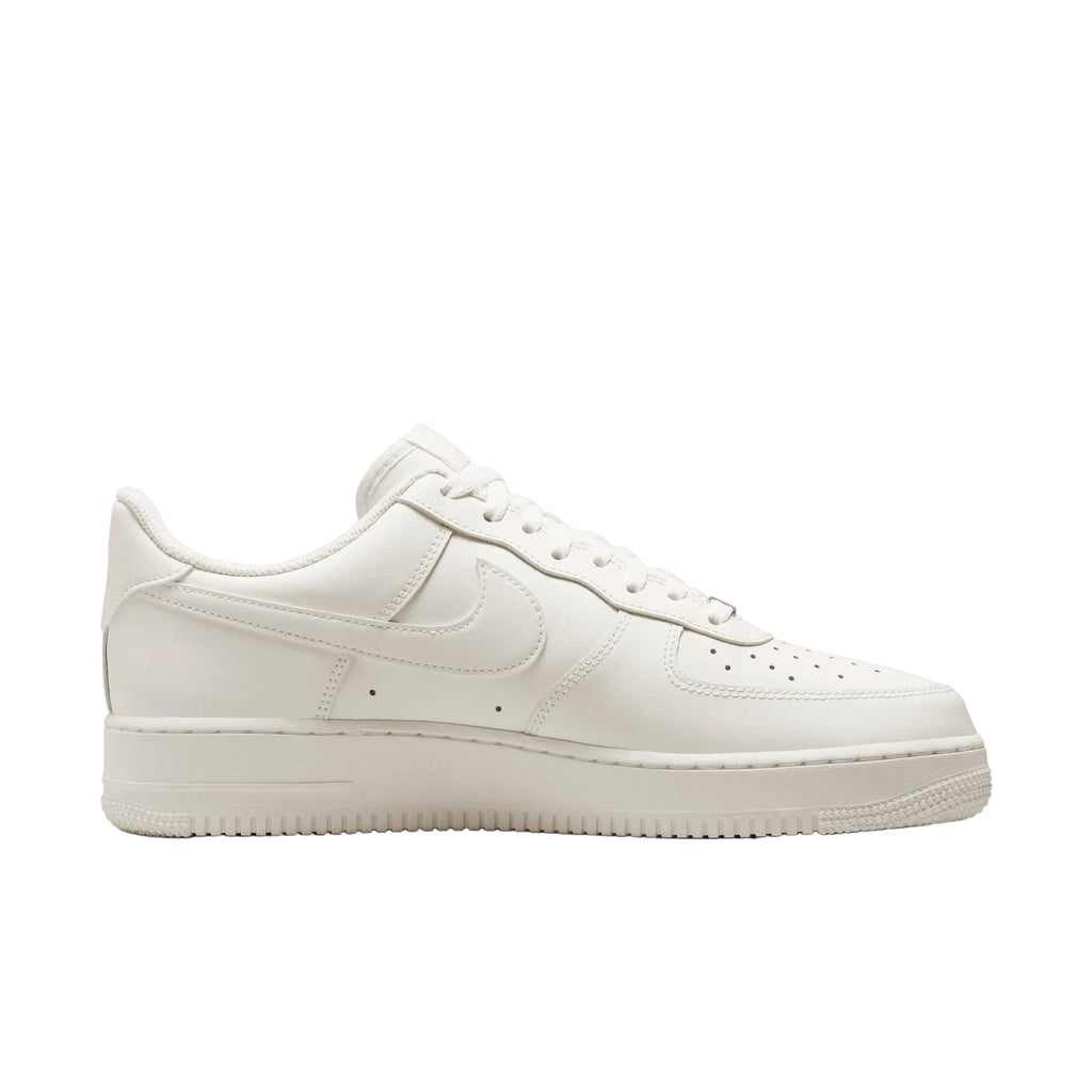 Nike Air Force 1 07