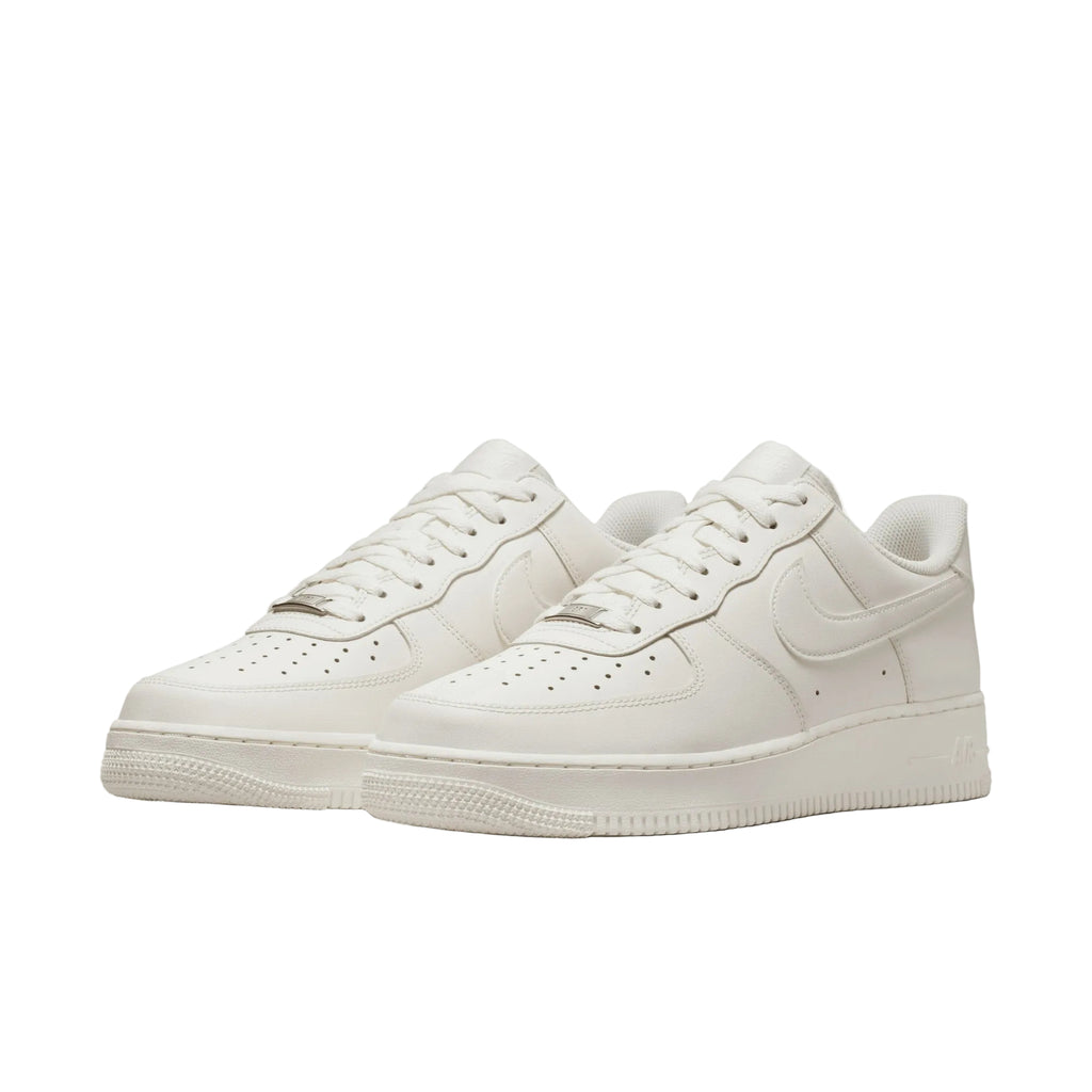 Nike Air Force 1 07