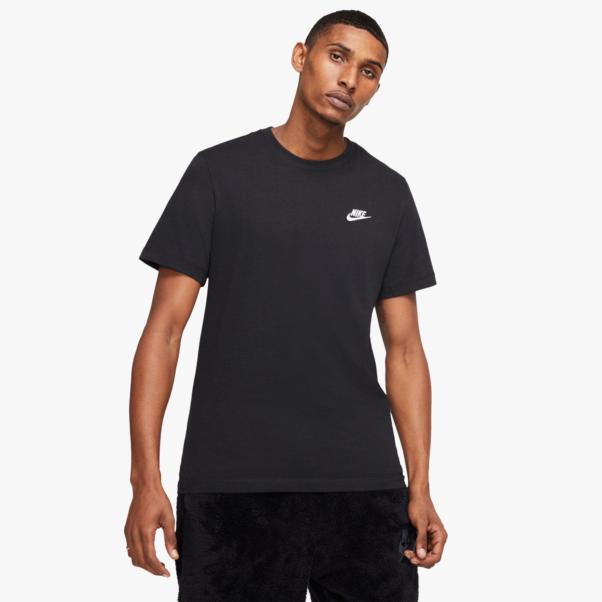 Nike Sportswear Club