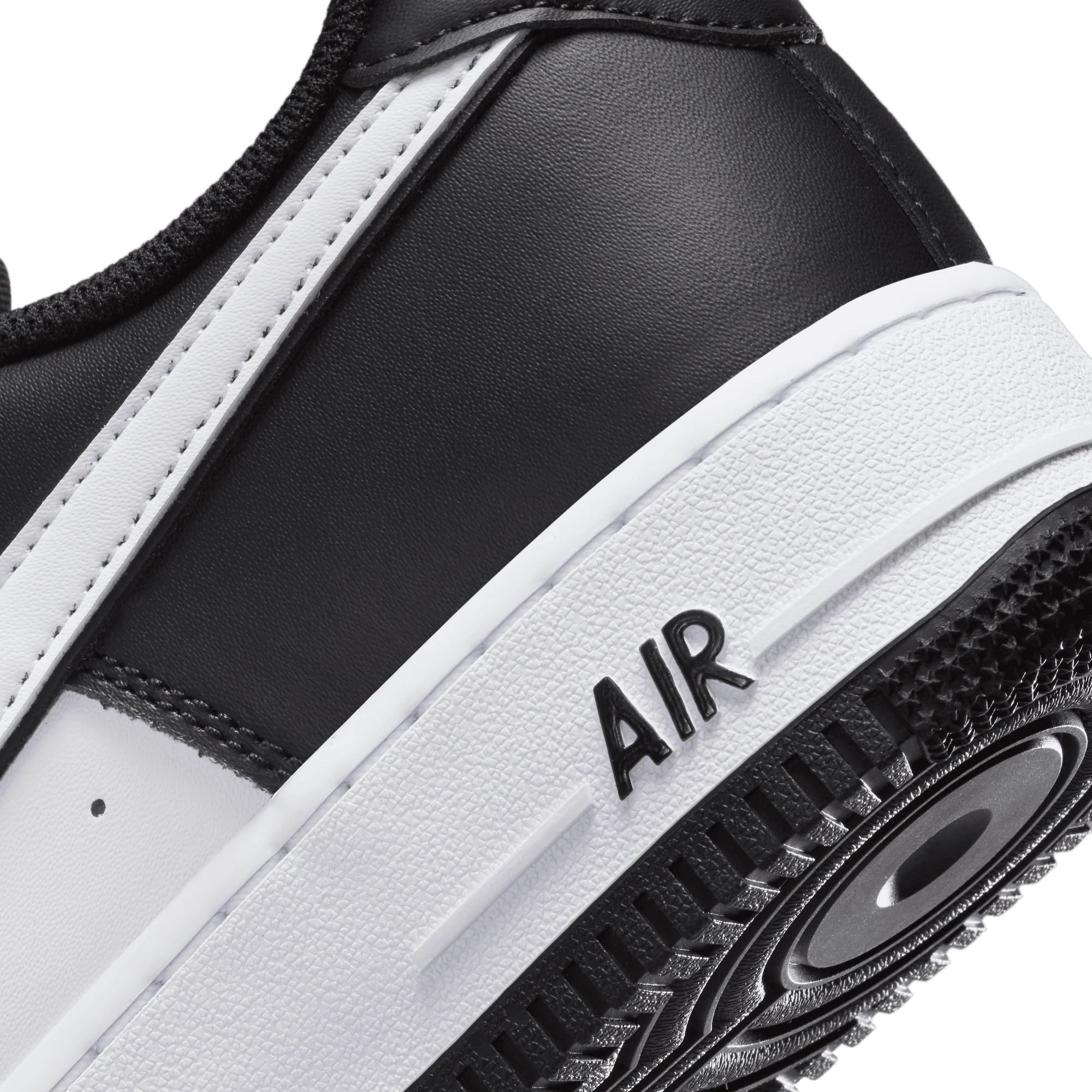 Nike Air Force 1 Low '07 White Swoosh Panda