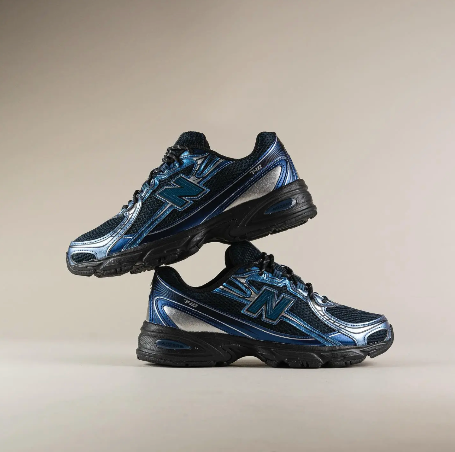 New Balance 740 Shoreline Blue