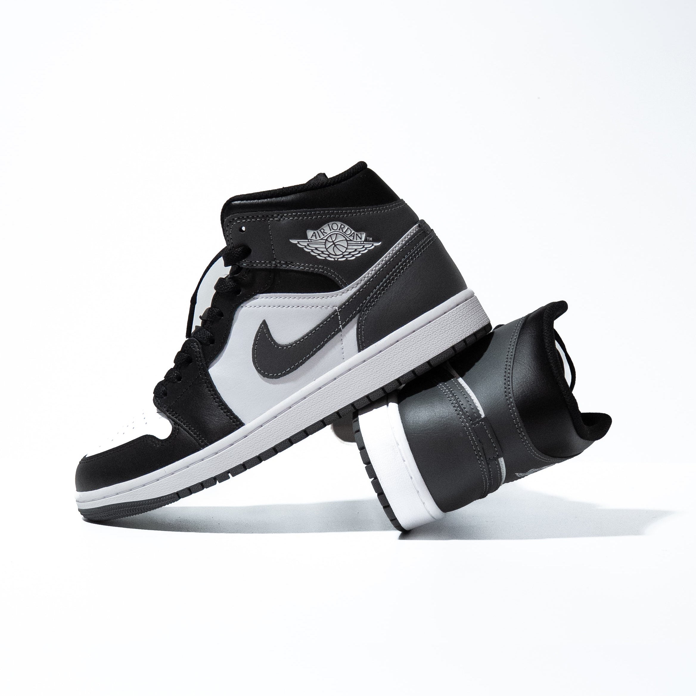 Air Jordan 1 Mid 'Iron Grey'