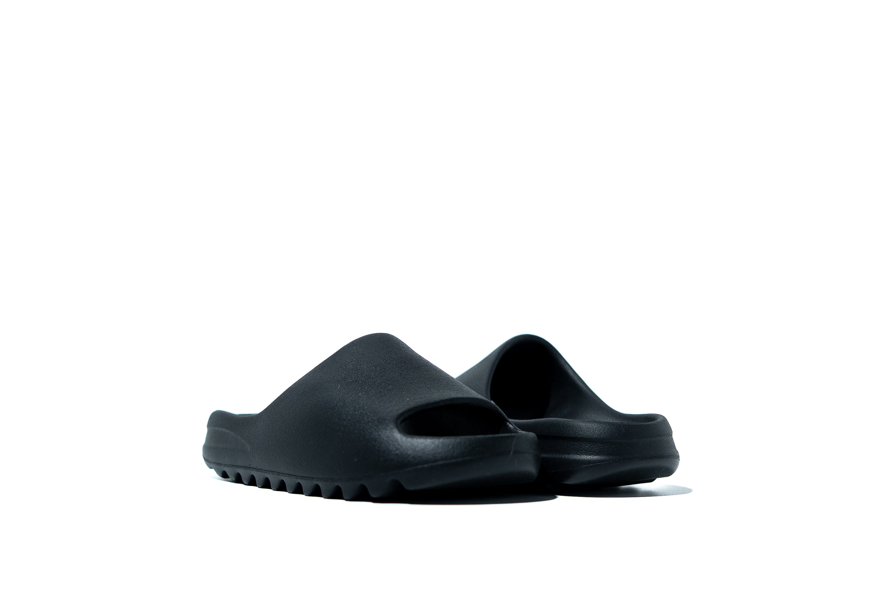 Yeezy Slide Onyx YS-01
