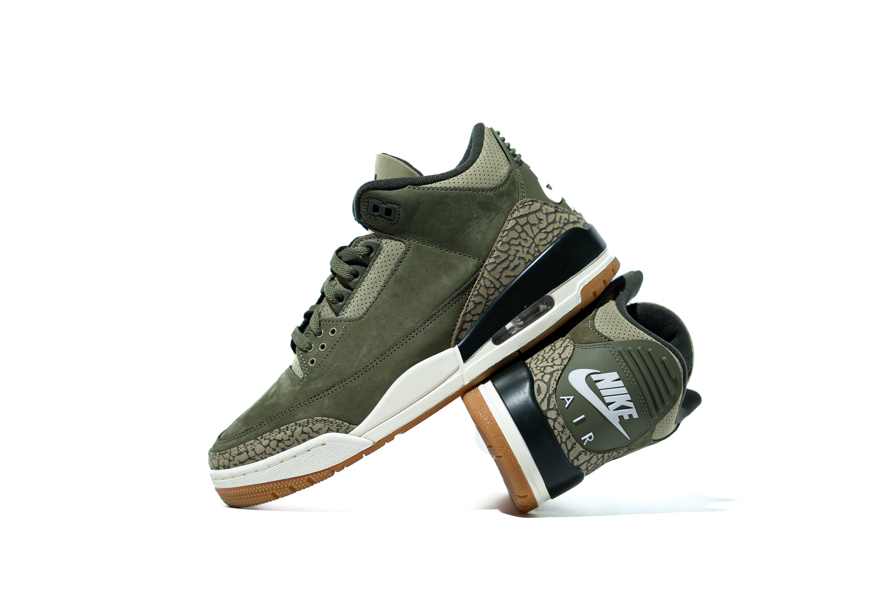 Air Jordan 3 Retro 'Family Affair'