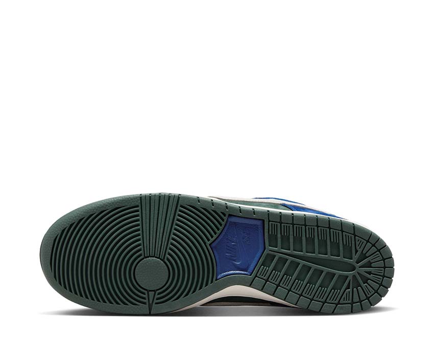 Nike SB Dunk Low Deep Royal Blue