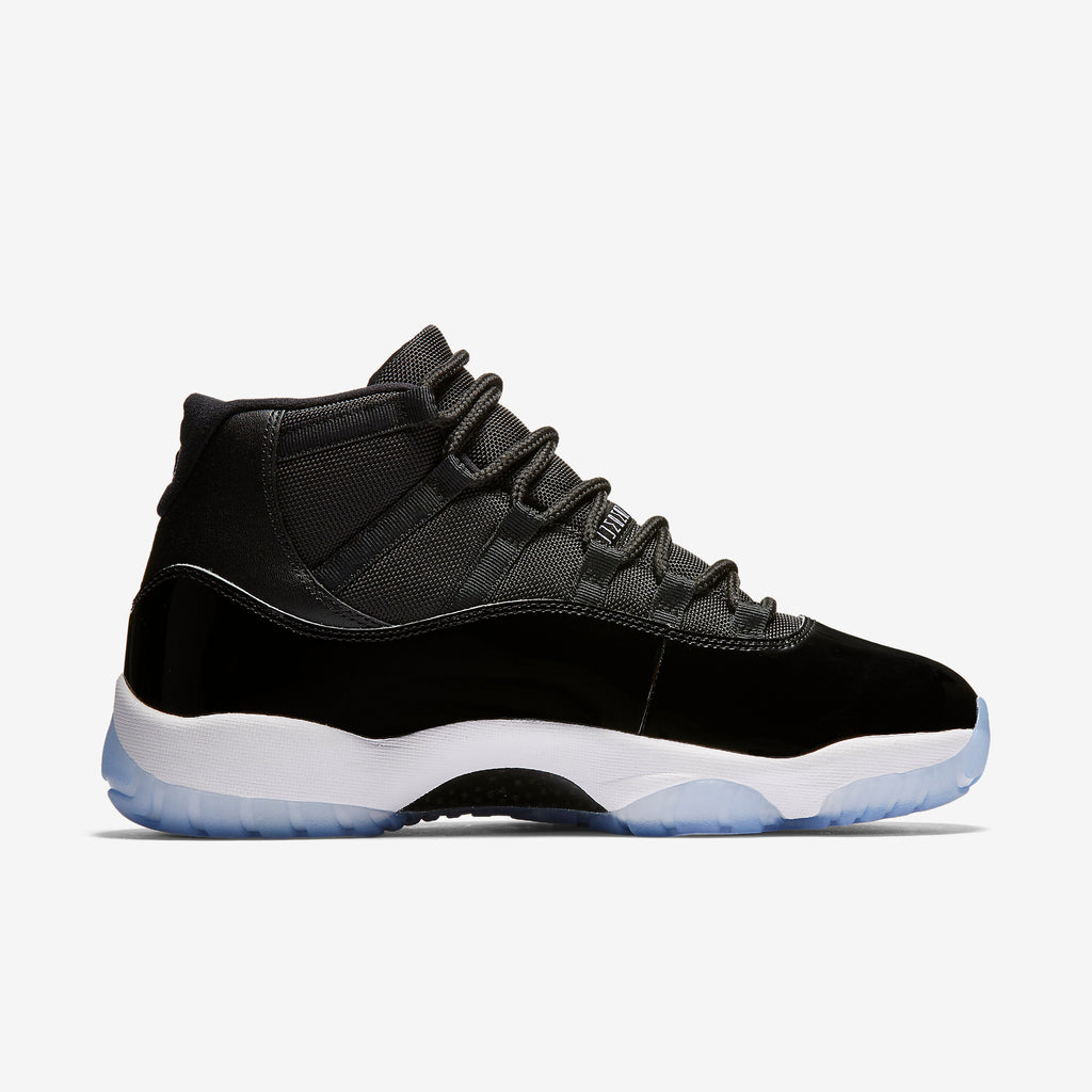Air Jordan 11 “Space Jam”