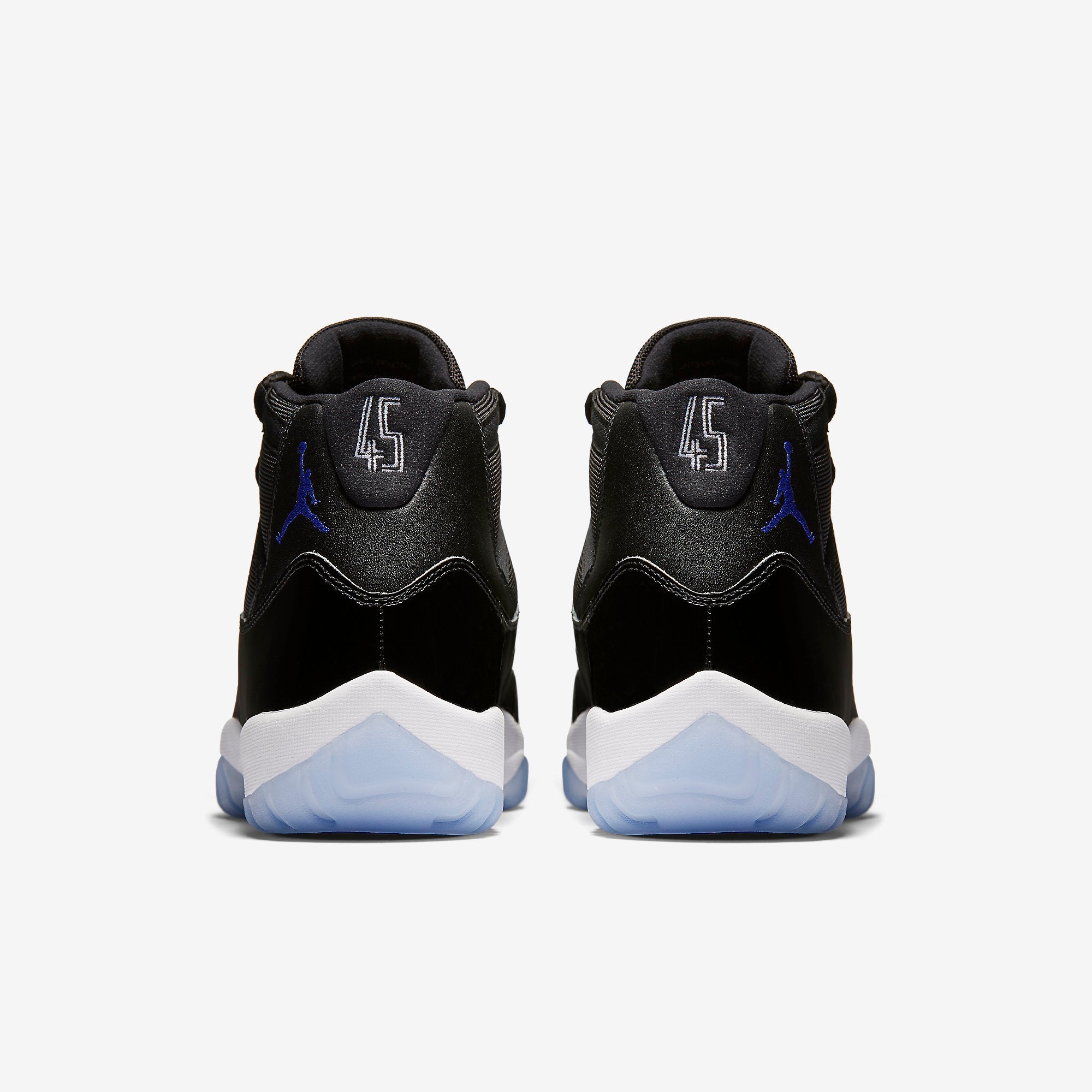 Air Jordan 11 “Space Jam”