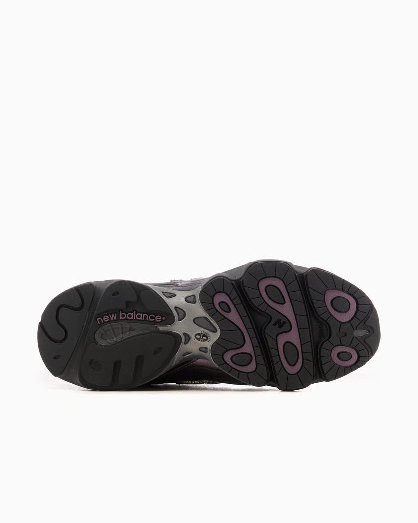 New Balance x Eladio Carrión M1000 EGY "Dark Ice Wine"